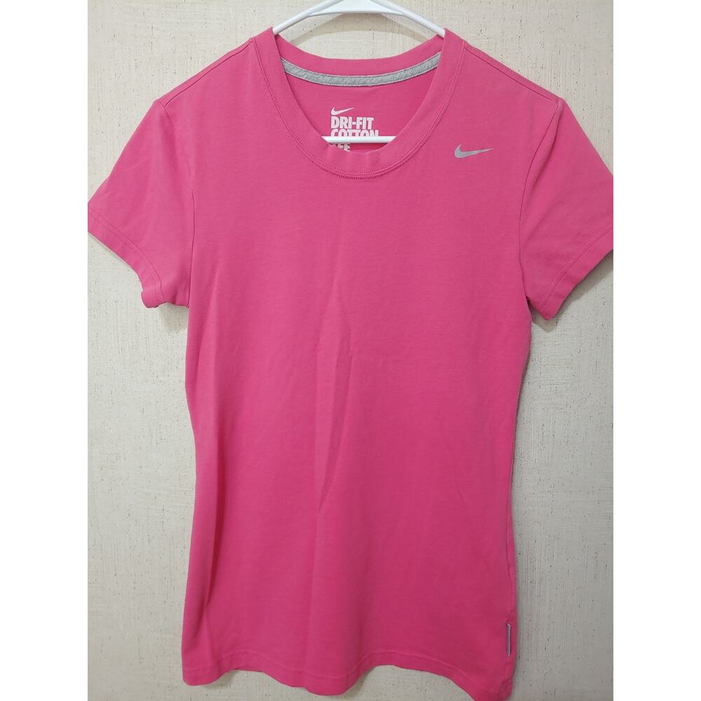 Womens Nike Dri Fit Tee sz S